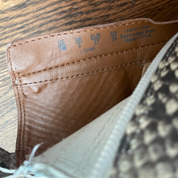 Franco Sarto Shay Roccia Block Heel Boot - Size 7 - Picture 8 of 8